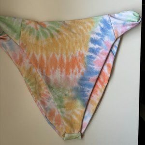 Skatie Salty Bottom - Salty Blonde Collab